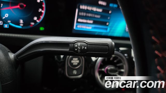 Mercedes-Benz CLA-Class (C118) CLA250 4MATIC 2021 — фото 9