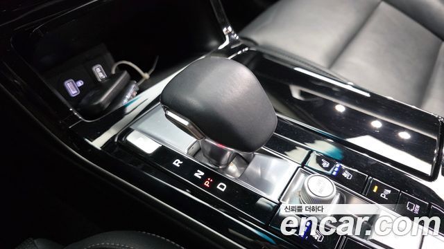 Kia K7 Premier 2.5 GDI Noblesse 2020 — фото 9