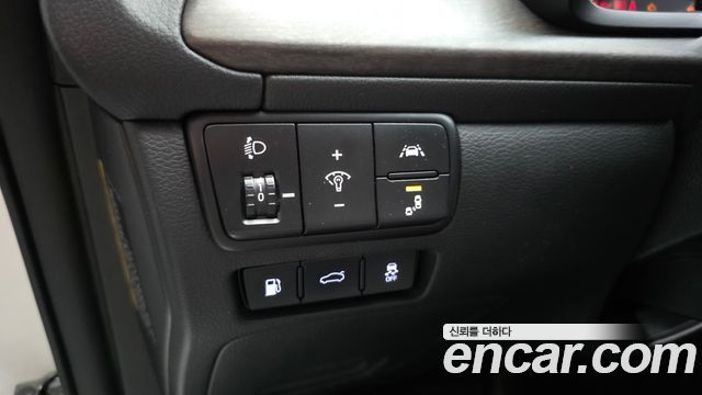 Kia K7 Premier 2.5 GDI Noblesse 2020 — фото 17