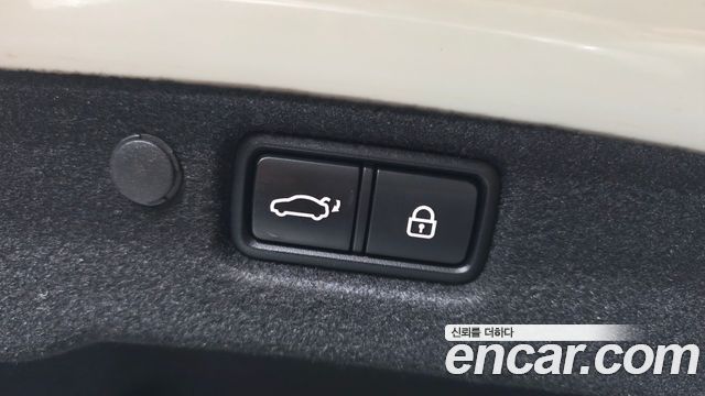 Kia K7 Premier 2.5 GDI Noblesse 2020 — фото 20