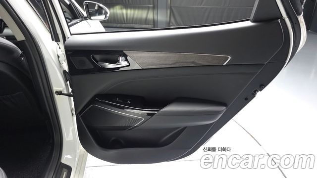 Kia K7 Premier 2.5 GDI Noblesse 2020 — фото 25