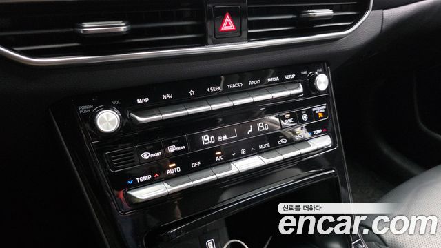 Kia K7 Premier 2.5 GDI Noblesse 2020 — фото 29