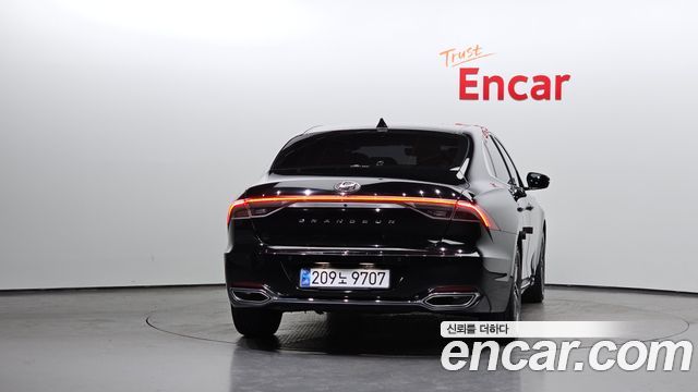 Hyundai Grandeur (IG) 2.5 Premium Choice 2021 — фото 4