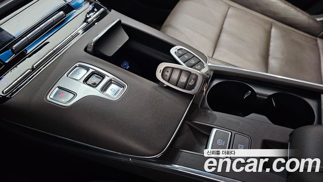 Hyundai Grandeur (IG) 2.5 Premium Choice 2021 — фото 9