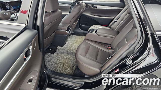 Hyundai Grandeur (IG) 2.5 Premium Choice 2021 — фото 11