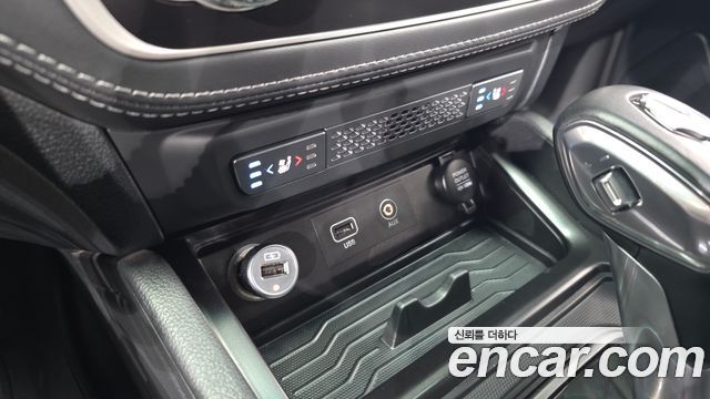 KG Mobility (SsangYong) Rexton Sports Khan Diesel 2.2 4WD Prestige Special (5-Link) 2020 — фото 13