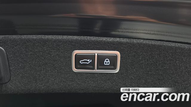 Genesis G80 (RG3) Gasoline 2.5 Turbo AWD 2023 — фото 17