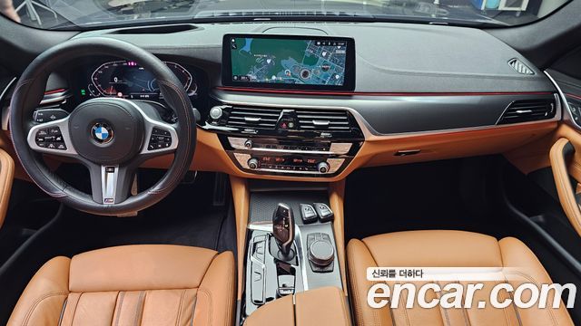 BMW 5 Series (G30) 520i M Sport 2023 — фото 7