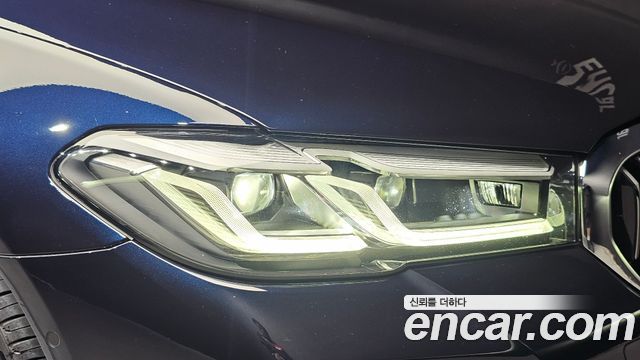 BMW 5 Series (G30) 520i M Sport 2023 — фото 22