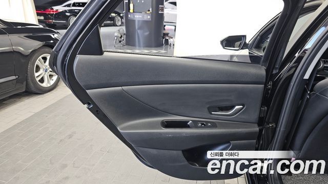 Hyundai Avante (CN7) 1.6 Inspiration 2021 — фото 25