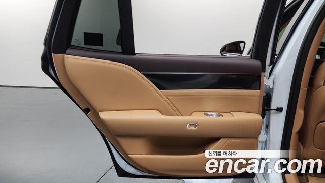 Genesis G90 (RS4) Gasoline 3.5 Turbo AWD 2022 — фото 31