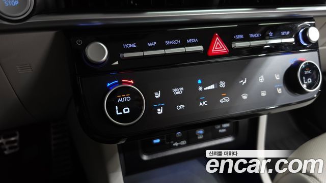 Hyundai Tucson Hybrid (NX4) HEV 1.6 2WD Inspiration 2024 — фото 32