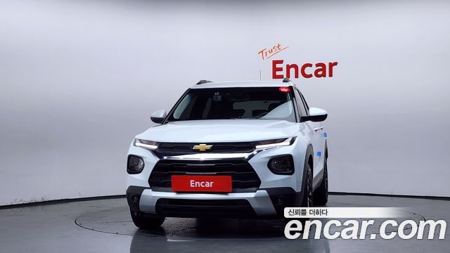 Chevrolet Trailblazer 1.3 Turbo 2WD Premier 2023 — фото 3