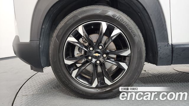 Chevrolet Trailblazer 1.3 Turbo 2WD Premier 2023 — фото 5