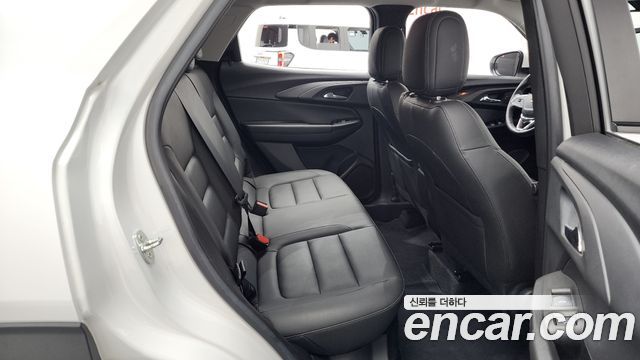Chevrolet Trailblazer 1.3 Turbo 2WD Premier 2023 — фото 11