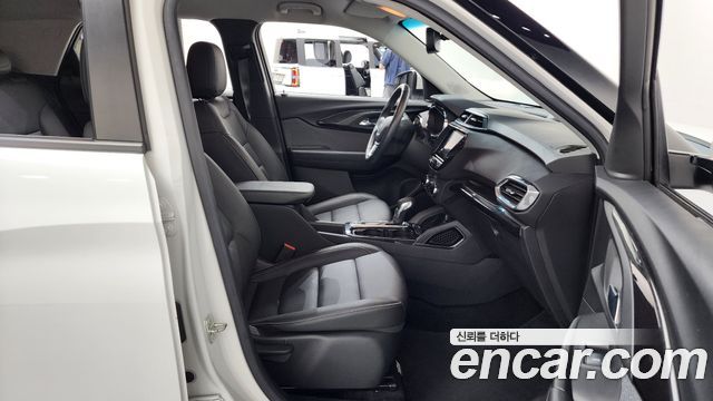 Chevrolet Trailblazer 1.3 Turbo 2WD Premier 2023 — фото 26