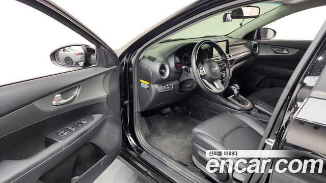 Kia K3 Prestige 2021 — фото 10