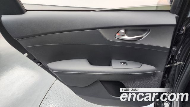 Kia K3 Prestige 2021 — фото 25