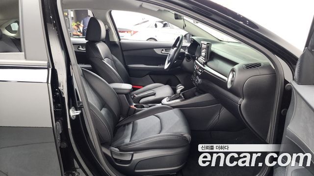 Kia K3 Prestige 2021 — фото 26