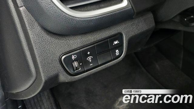 Kia Seltos Gasoline 1.6 Turbo 4WD Prestige 2023 — фото 19