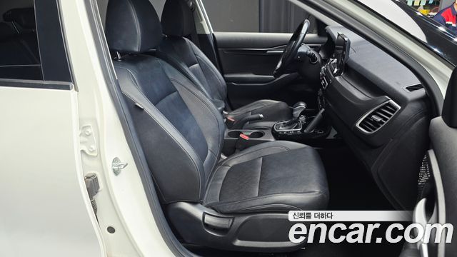 Kia Seltos Gasoline 1.6 Turbo 4WD Prestige 2023 — фото 26