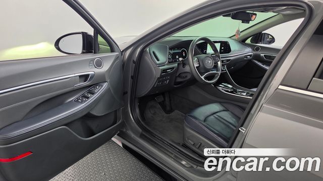 Hyundai Sonata (DN8) 1.6 Turbo Premium Plus 2022 — фото 10