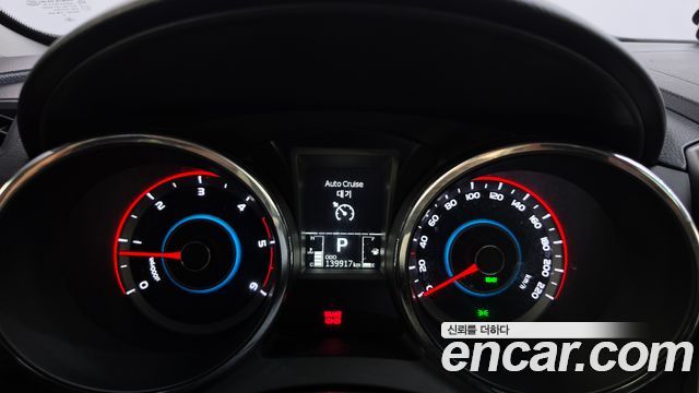 KG Mobility (SsangYong) Tivoli Armor Diesel LX 2WD 2018 — фото 8