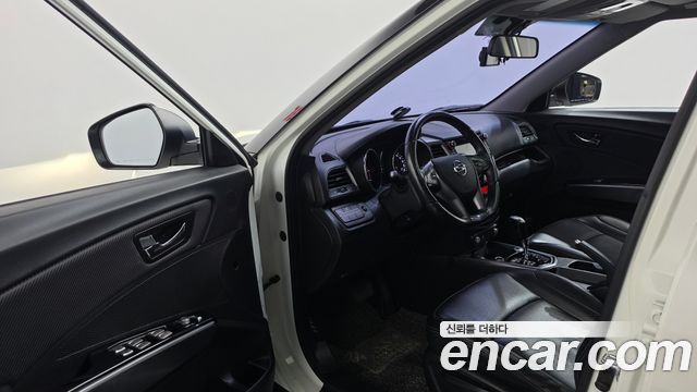 KG Mobility (SsangYong) Tivoli Armor Diesel LX 2WD 2018 — фото 10