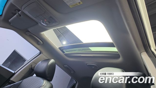 KG Mobility (SsangYong) Tivoli Armor Diesel LX 2WD 2018 — фото 15