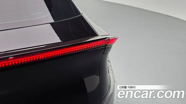 Kia EV6 Long Range GT Line 2023 — фото 23