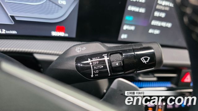 Kia EV6 Long Range GT Line 2023 — фото 27