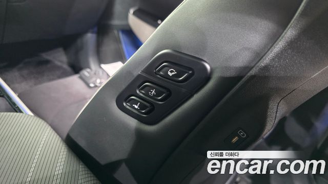 Kia EV6 Long Range GT Line 2023 — фото 29