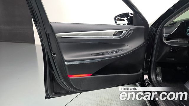 Hyundai Grandeur (IG) 2.5 Exclusice 2023 — фото 30