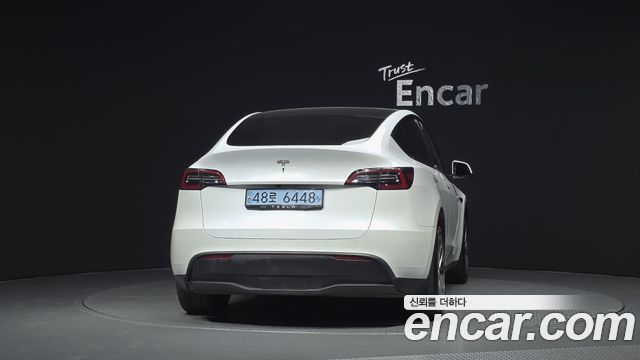Tesla Model Y Standard Range RWD 2021 — фото 4