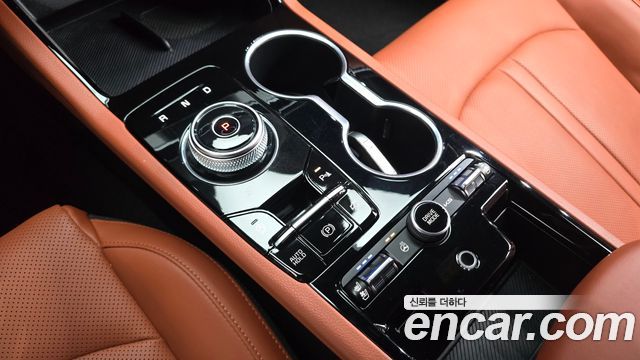 Kia K5 (III) 1.6 Turbo Noblesse 2024 — фото 9