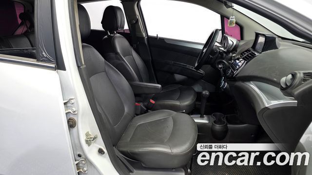 Chevrolet Spark LT Standard 2014 — фото 11