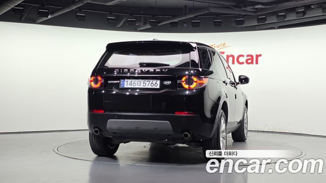 Land Rover Discovery Sport 2.0 TD4 SE 2016 — фото 4