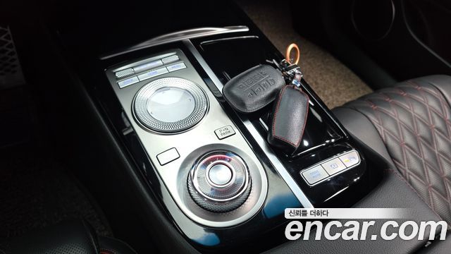 Genesis G80 (RG3) Gasoline 2.5 Turbo AWD 2022 — фото 9