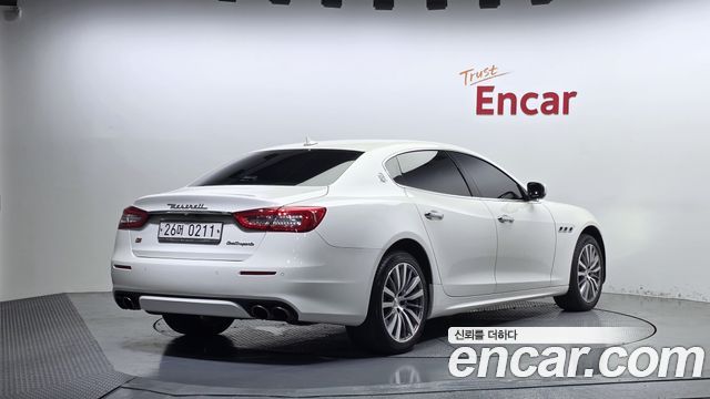 Maserati Quattroporte 3.0 V6 2017 — фото 2