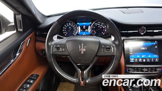 Maserati Quattroporte 3.0 V6 2017 — фото 13