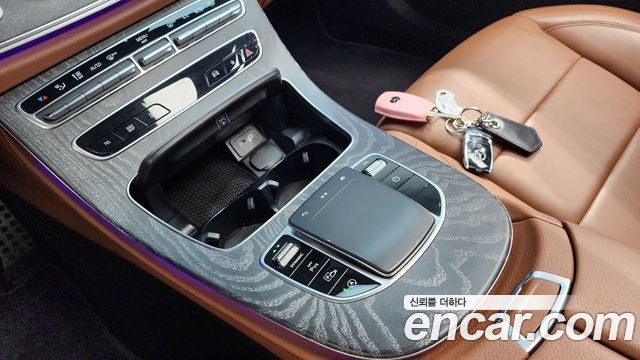 Mercedes-Benz E-Class (W213) E350 4MATIC AMG Line 2021 — фото 9