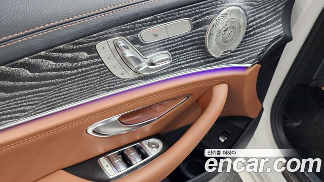 Mercedes-Benz E-Class (W213) E350 4MATIC AMG Line 2021 — фото 24