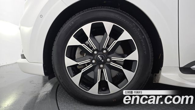 Kia Carnival (IV) Diesel 9-Seater Hi-Limousine Signature 2022 — фото 5