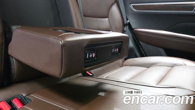 Renault Korea QM6 2.0 LPe RE Signature 2WD 2020 — фото 19