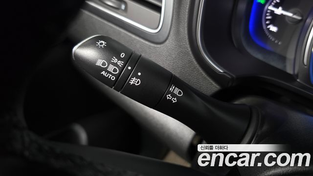Renault Korea QM6 2.0 LPe RE Signature 2WD 2020 — фото 29