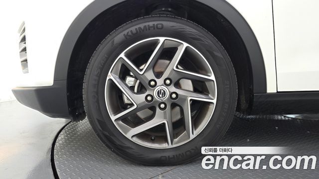 KG Mobility (SsangYong) Very New Tivoli Gasoline 1.5 2WD V3 2022 — фото 5
