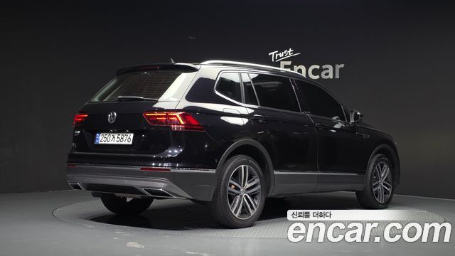 Volkswagen Tiguan (II) 2.0 TDI Prestige 2018 — фото 2
