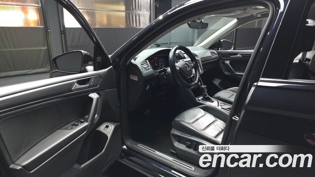 Volkswagen Tiguan (II) 2.0 TDI Prestige 2018 — фото 10