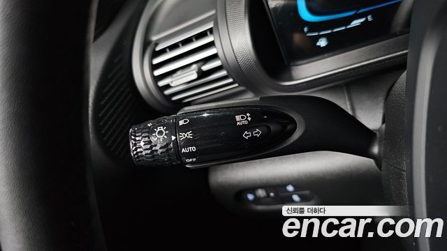 Hyundai Casper The Essential 2023 — фото 35