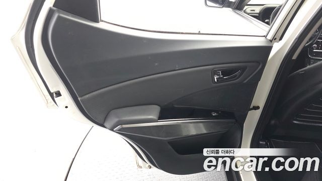 KG Mobility (SsangYong) Very New Tivoli Gasoline 1.5 2WD V5 2020 — фото 25